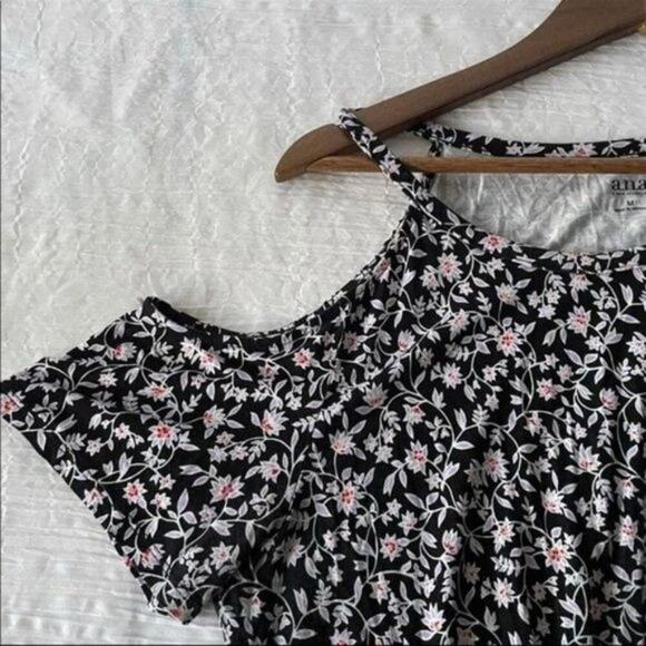 A.N.A. Shirt Ditsy Floral Cold Shoulder Printed Soft Casual Size Medium - Picture 2 of 7